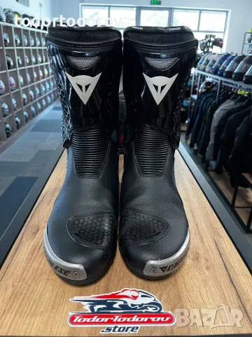 Mото ботуши DAINESE TORQUE D1 OUT 46,всички протектори,подвижна става 264.04 лв. / 135 €, снимка 4 - Аксесоари и консумативи - 55592069