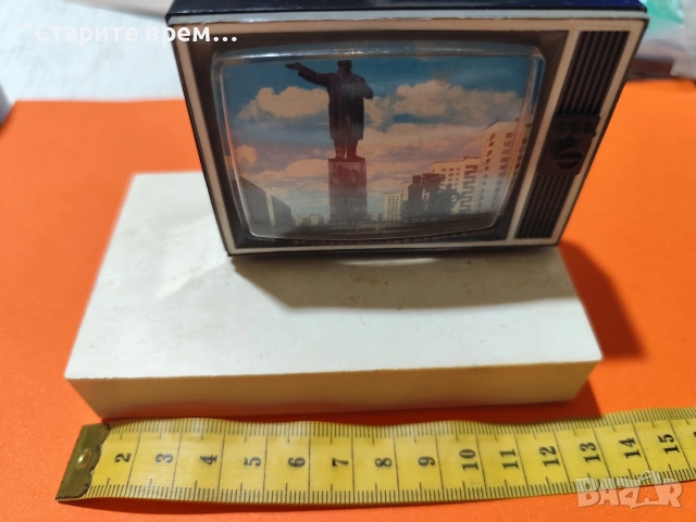 РАДИОПРИЕМНИК  КУЛЕБАКСКИЙ ЗАВОД   РАДИОУЗЛОВ , снимка 2 - Други ценни предмети - 54049181