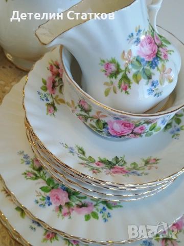 Порцеланов сервиз Royal Albert "Moss Rose", снимка 3 - Сервизи - 55287585