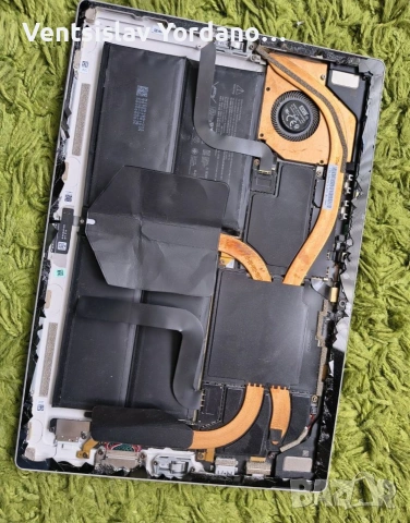 Microsoft Surface Pro 5 (1796) - 512GB SSD - за части