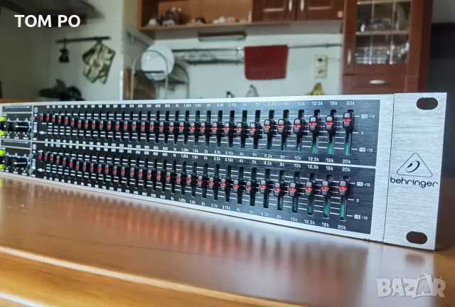 Еквалайзер Behringer Fbq 3102 HQ, снимка 5 - Ресийвъри, усилватели, смесителни пултове - 55486326