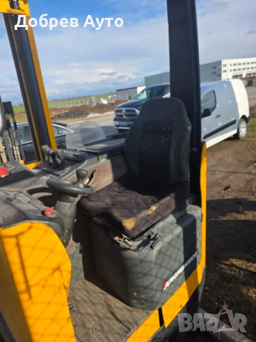 Продавам / Заменям Рич трак  JUNGHEINRICH ETV 214 Side Shift  , снимка 4 - Индустриална техника - 54009134