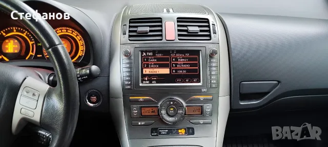 Toyota Auris Keyless , снимка 13 - Автомобили и джипове - 55483552
