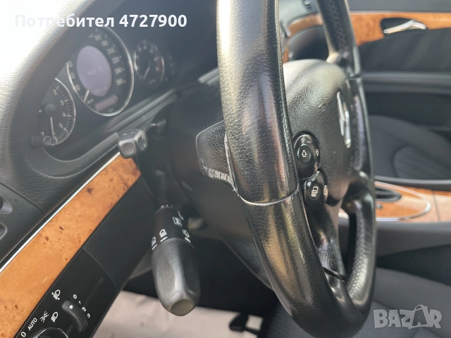 Мерцесес Е200,160000 км, снимка 3 - Автомобили и джипове - 55268660