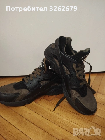 Nike air huarache оригинални размер 44, снимка 4 - Спортни обувки - 55047177
