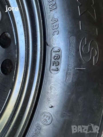 Патерица Toyota RAV4 2021г. , снимка 3 - Гуми и джанти - 54908808