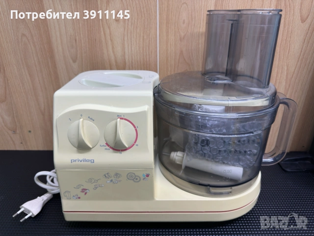 кухненски робот Braun, кафемашина и миксер