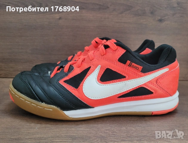 Като нови!Детски маратонки Nike Gato-36 номер, снимка 2 - Детски маратонки - 54398333