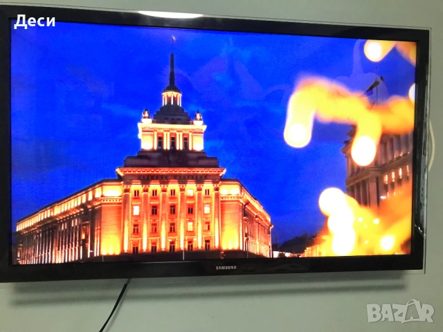 Телевизор SAMSUNG 32'' СМАРТ, снимка 4 - Телевизори - 51423416
