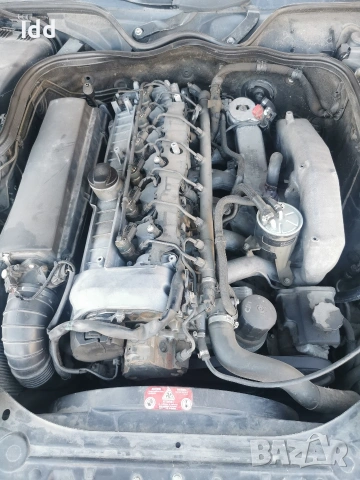 Mercedes E320 редови 6 цилиндъра 230+, снимка 11 - Автомобили и джипове - 54436593
