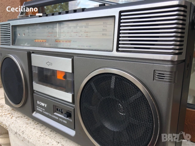 Sony CFS-66S -супер запазен радиокасетофон, снимка 14 - Радиокасетофони, транзистори - 55136803