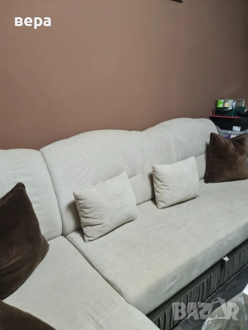 Продавам ъглов разтегателен диван, снимка 2 - Дивани и мека мебел - 54396765