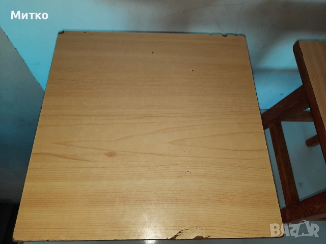 Дървени табуретки с четири крака, снимка 6 - Дивани и мека мебел - 54961423