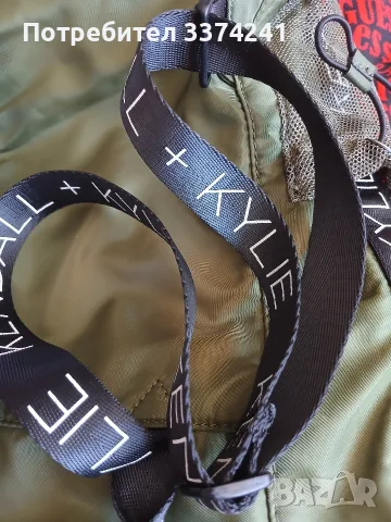 Малка дамска раница Kendall+Kylie, снимка 8 - Раници - 55475635