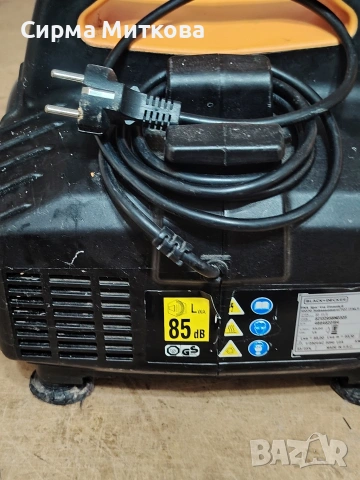 компресор 6 л. BLACK +DECKER , снимка 4 - Компресори - 54086116