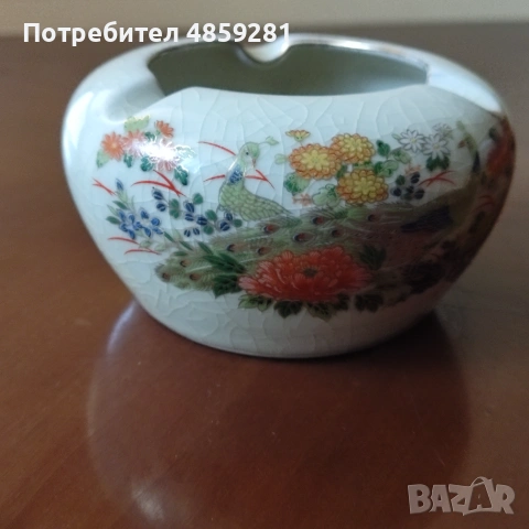 Порцеланова ваза, снимка 9 - Вази - 54965443