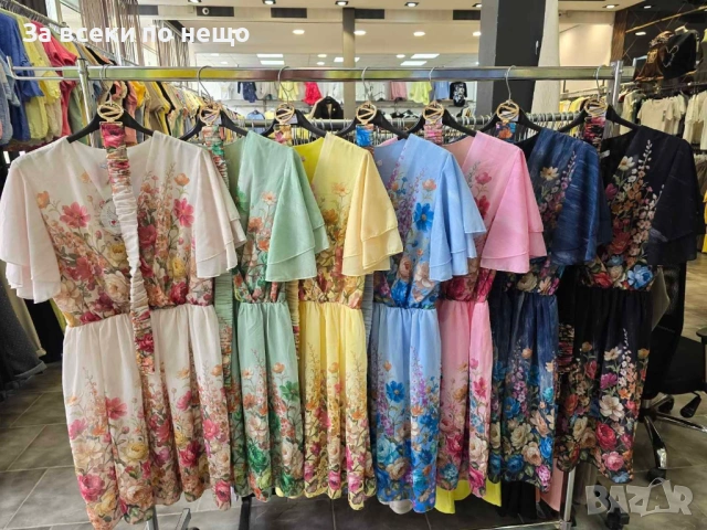 Дамска Къса Рокля С Къс Ръкав И Флорални Мотиви - Различни Цветове Код A1193