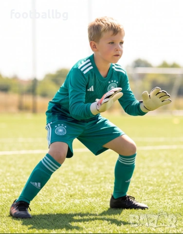 NEUER 1 ❤⚽️ вратарски детско юношески футболни екипи НОВО сезон 2026-27 година 