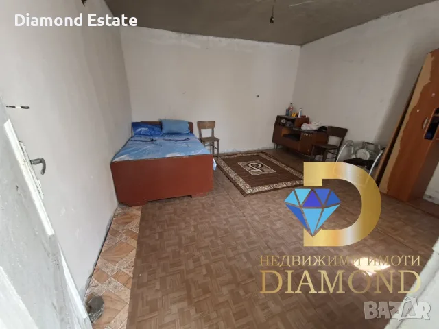 Едноетажна къща в село Спасово, общ. Чирпан, снимка 3 - Къщи - 55585397