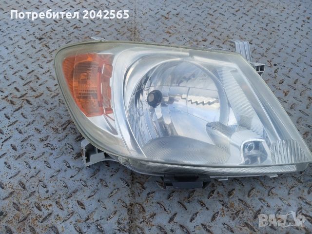 Фарове за Тойота Hi-lux, снимка 3 - Части - 54175079