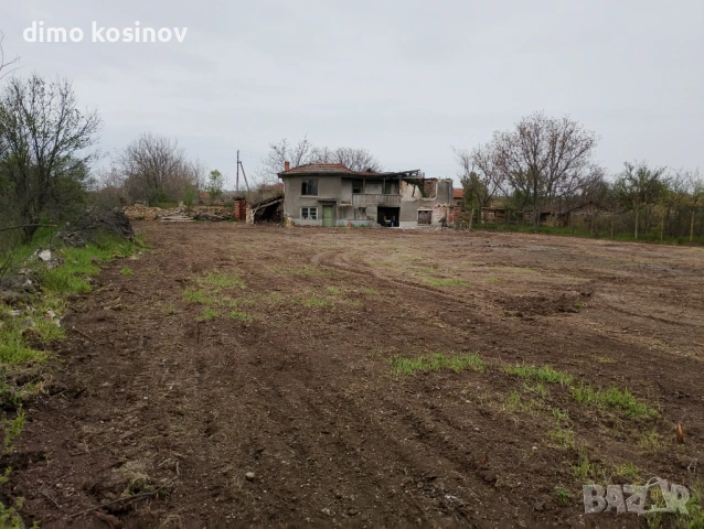 Къща в стар Български стил, снимка 2 - Къщи - 54314541