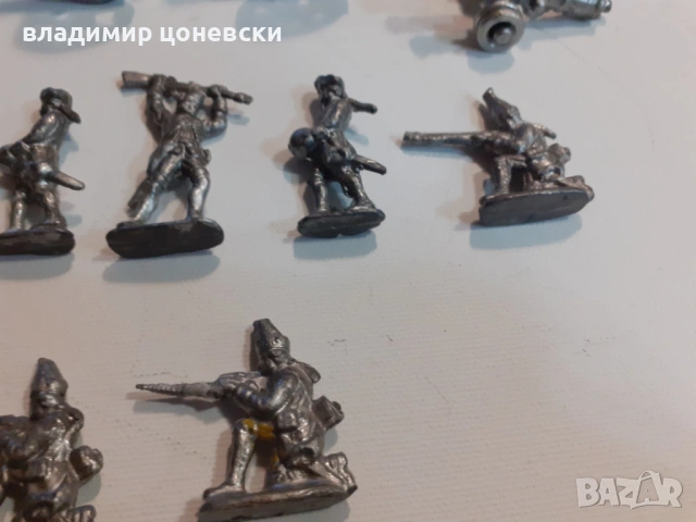 Френски наполеонови оловни войници,фигури играчки, снимка 4 - Колекции - 54374336