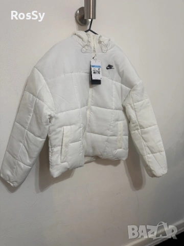 Дамско зимно яке Nike Therma fit
