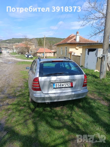 Mercedes Benz C220, снимка 4 - Автомобили и джипове - 55195226
