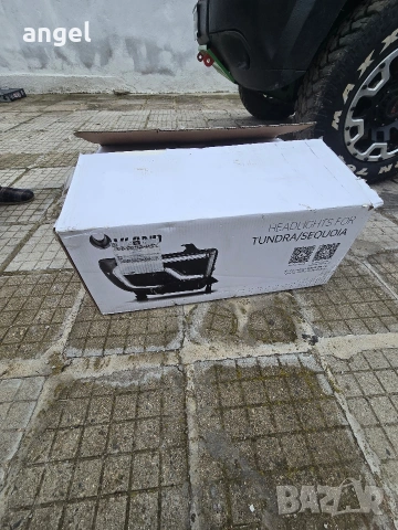 Фарове за тойота секвоя, снимка 3 - Части - 54705863