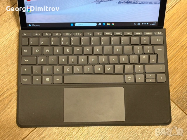 Microsoft Surface Go 2 Intel Pentium Gold/4RAM/64SSD, снимка 3 - Лаптопи за дома - 54984300