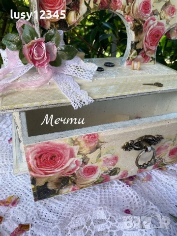 Рози, рози, рози…💗💗💗 Кутия шевна машина!, снимка 8 - Декорация за дома - 54930549