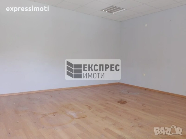 Парцел със склад, снимка 6 - Складове - 54780781