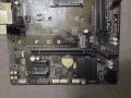 Gigabyte GA-A320M-S2H, снимка 1