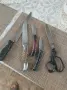 Два ножа стари здрави,две ножчета и шивашка ножица,,чилик,, стомана изработка красива на всички , снимка 3