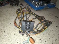 Инсталация подгрев седалки VW Golf 3, снимка 1