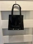 Оригинална чанта Ted Baker Icon Bag – Черна с панделка
, снимка 2