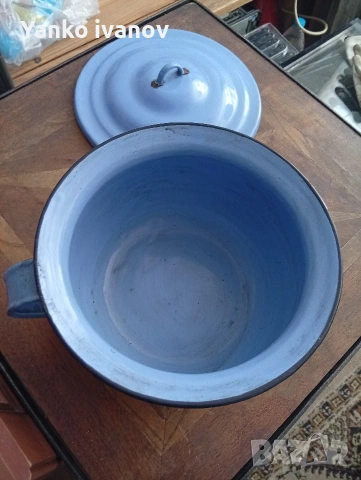 Емайлирано старо гърне, снимка 2 - Антикварни и старинни предмети - 54140676