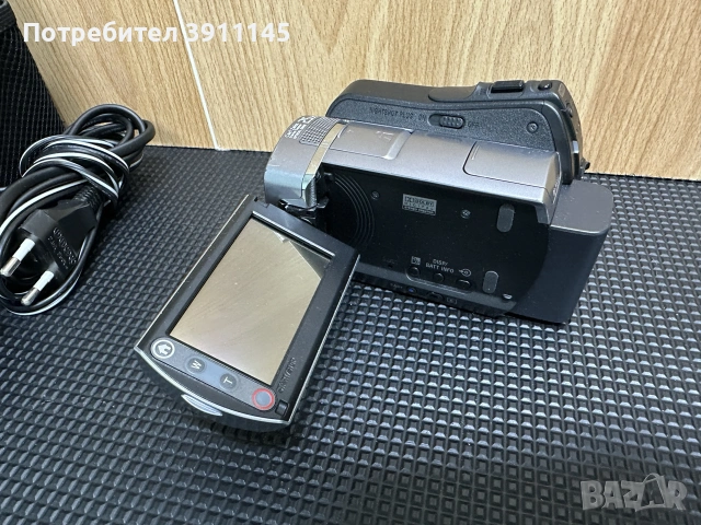 HDD видеокамера Sony DCR-SR55E, снимка 5 - Фотоапарати - 55211277