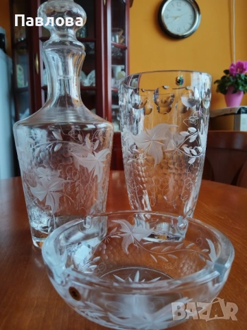 Кристални шише, ваза, пепелник, Художествена серия 