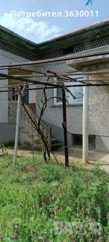 Къща с. Страхилово, общ Полски Тръмбеш/House in the village of Strahilovo, Polski Trambesh municipal