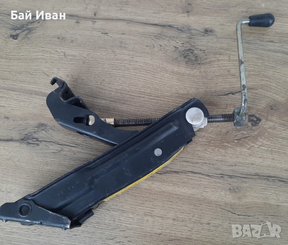 Крик с манивела за немски автомобил ТИП 2, снимка 5 - Части - 54276232