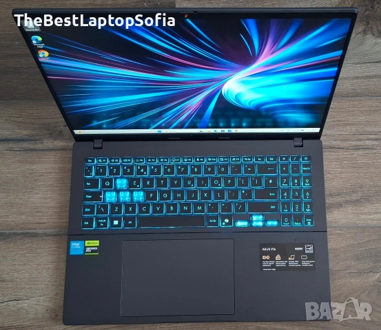 Геймърски Лаптоп ASUS V16 | Ultra 7 240H | 16GB 5600 | 1 TB SSD | RTX 5050