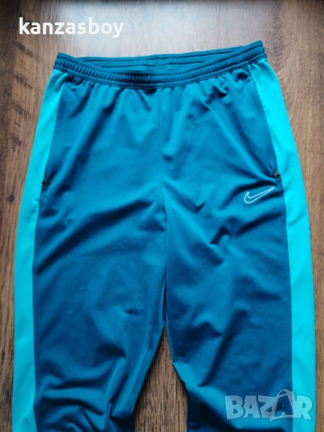 Nike Dri-FIT Academy - страхотно мъжко долнище КАТО НОВО М, снимка 6 - Спортни дрехи, екипи - 54032071