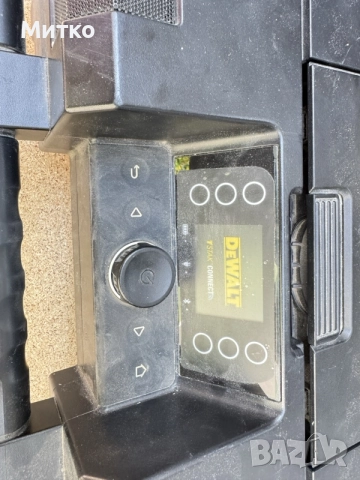 Радио dewalt .., снимка 2 - Други инструменти - 55559220
