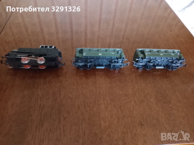 Влакче Локомотив с два вагона , снимка 7 - Влакчета, самолети, хеликоптери - 54838072