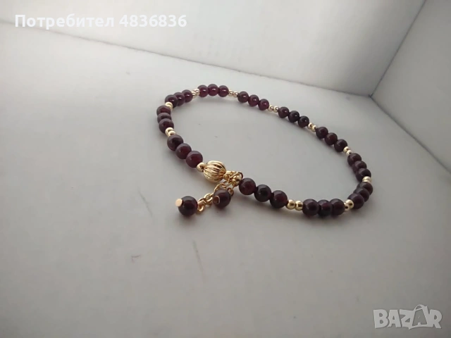 гривна с мъниста от естествен гранат, снимка 4 - Гривни - 54659510