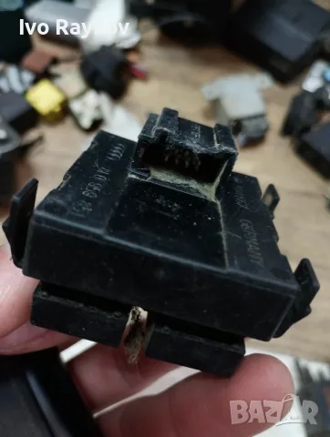 Бутон ел. стъкло Audi A3 S3 8L , 8L0959851, снимка 4 - Части - 55665304
