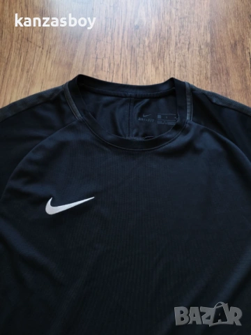 Nike Dri-Fit - страхотна мъжка тениска L, снимка 2 - Тениски - 54044972