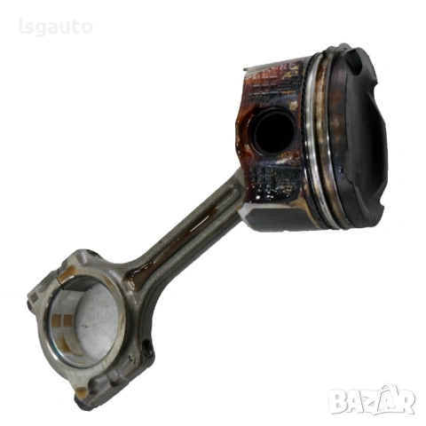 Бутало с биела Nissan Qashqai II 2013-2021 ID: 160639