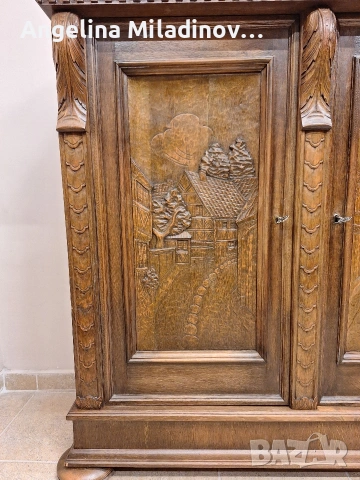 Комод, шкаф, бюфет с богата дърворезба , снимка 4 - Шкафове - 54375213